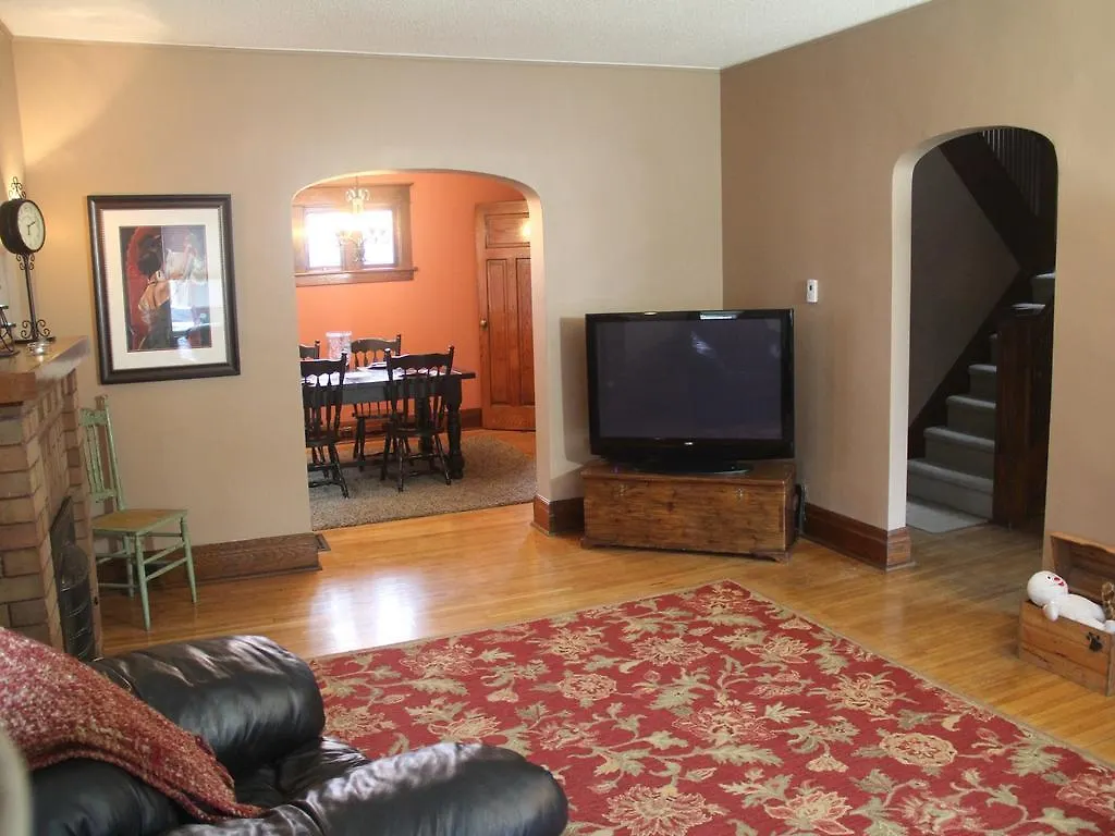 Eastwood Tourist Lodge Niagara Falls Canada