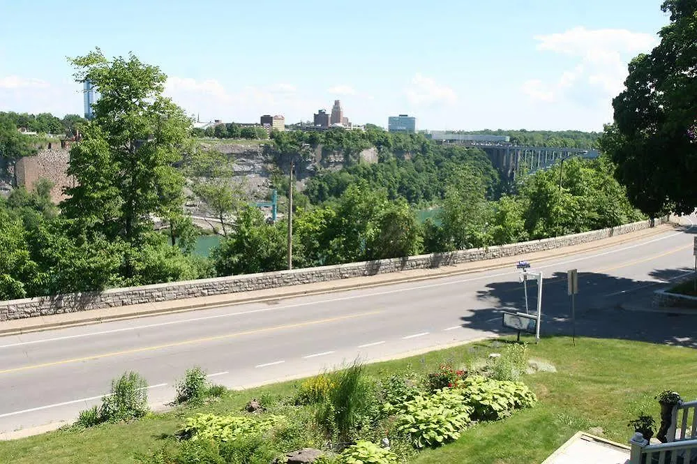 Holiday home Eastwood Tourist Lodge Niagara Falls Canada